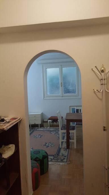 Central Studio Apartment Next To Plaka Афіни Екстер'єр фото